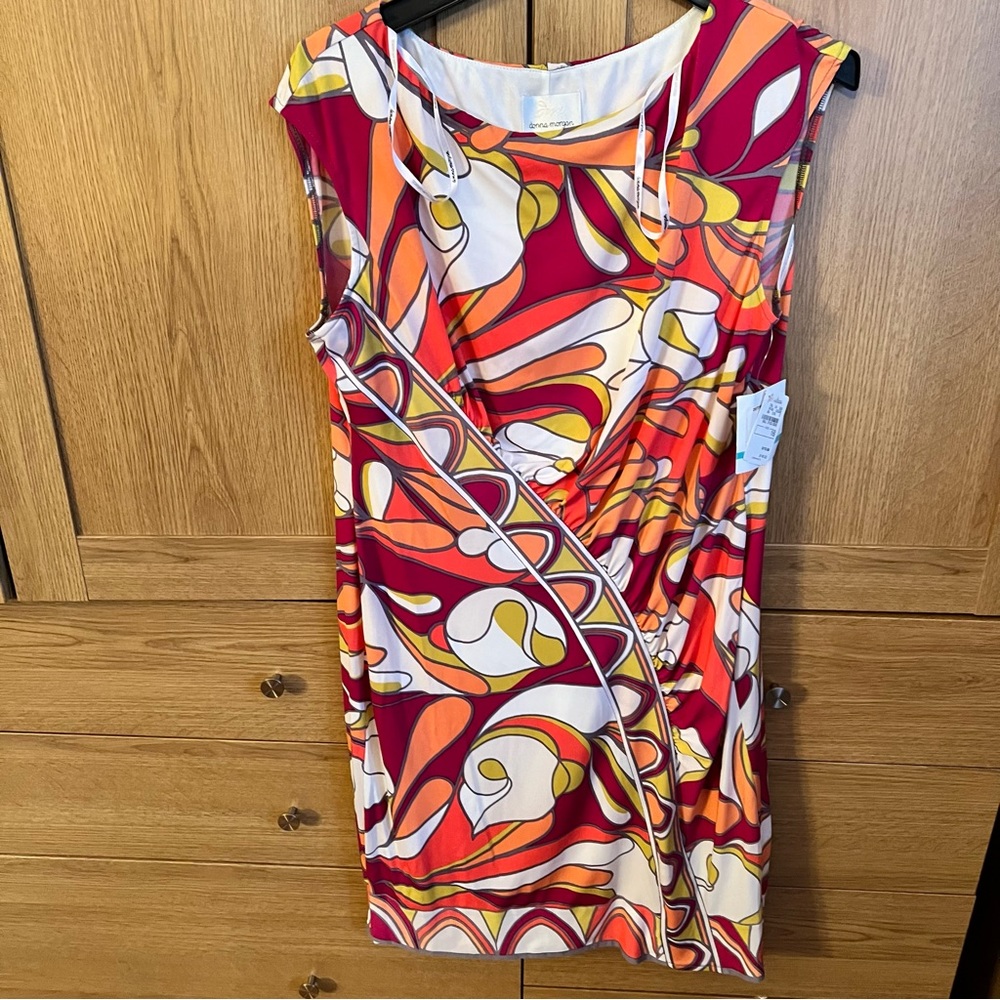 Donna Morgan stretchy shift dress BNWT